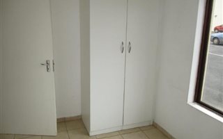 2 Bedroom Flat in Brackenham