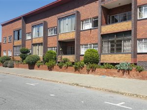 2 Bed Apartment in Boksburg Central