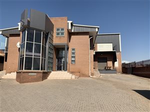1000 m² Industrial space in Monavoni
