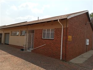 3 Bed Townhouse in Dersley