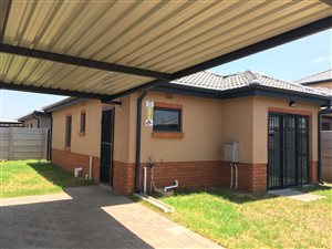 3 Bed House in Katlehong