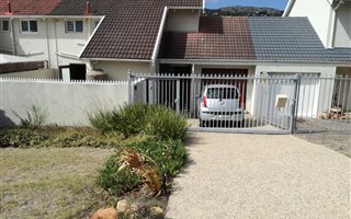 2 Bedroom Duplex in Sun Valley