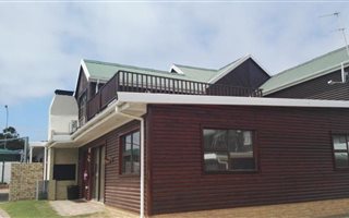 3 Bedroom Townhouse in Hartenbos