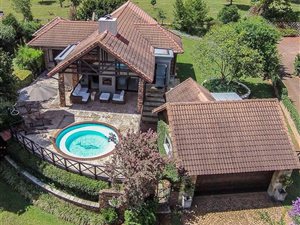 3 Bed House in White River Country Estate
