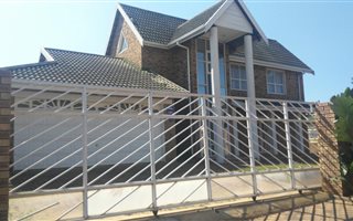 3 Bedroom House in Somerset Park