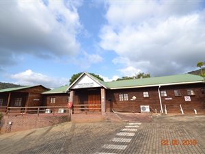 17 Bed Flat in White River