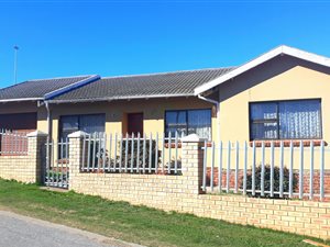 2 Bed House in Kwadwesi