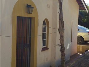 2 Bed Apartment in Rietondale