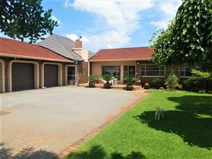 3 Bed House in Dennesig