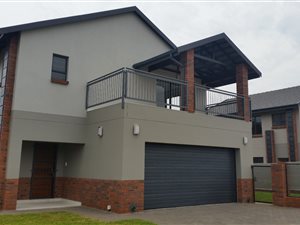 3 Bedroom House in Zambezi Manor Estate