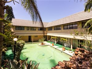 5 Bed House in Reservoir Hills