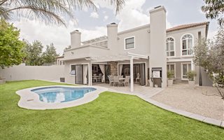 5 Bedroom House in Craigavon