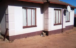3 Bedroom House in Cosmo City
