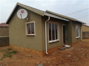 2 Bed House in Orange Farm