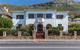 11 Bedroom House in St James