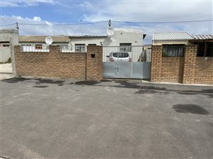 3 Bed House in Nyanga