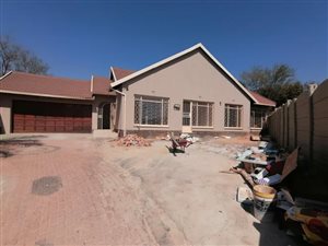 3 Bed House in Birchleigh