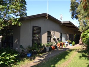 21 ha Farm in Kwelera