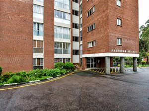 1 Bed Apartment in Pinetown Central
