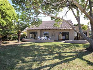 3 Bed House in Keurbooms River