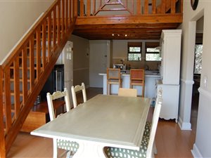 2 Bed Apartment in Melrose Estate