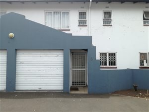 3 Bed Duplex in Pinetown Central