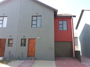 3 Bed Duplex in Hagley