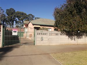 2 Bed House in Turffontein
