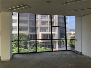 299 m² Commercial space in New Town Centre (Gateway)