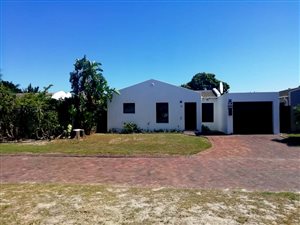 3 Bed House in Edgemead