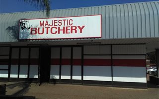 360 m² Retail Space in Rosslyn