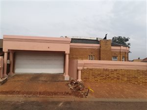 3 Bed House in Katlehong