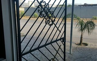 400 m² Commercial space in Dal Josafat