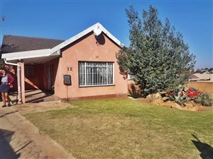 4 Bed House in Lindhaven