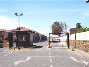 1 Bed Apartment in Comet