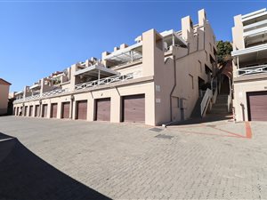 3 Bed Apartment in Sunnyrock