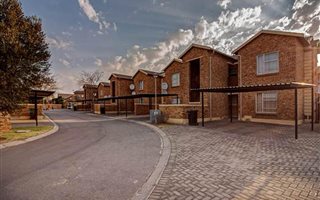 2 Bedroom Apartment in Honey Park