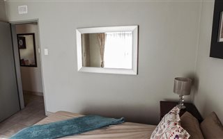 2 Bedroom Apartment in Meyerspark
