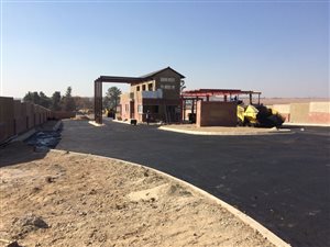 495 m² Land available in Mnandi AH