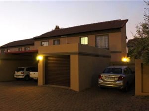2 Bed Duplex in Willow Park Manor