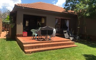 3 Bedroom House in Amberfield