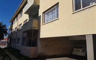 2 Bedroom Apartment in North End