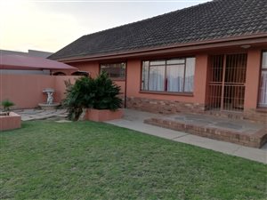 3 Bed House in Flimieda