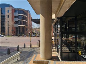 313 m² Commercial space in Melrose Arch