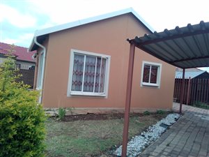 2 Bed House in Rosslyn