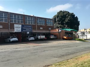 4000 m² Industrial space in Roodepoort Central
