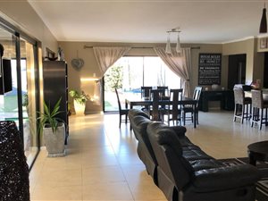 4 Bed House in Goodwood