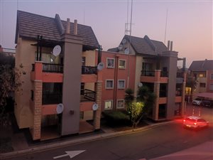 2 Bed Townhouse in Clubview