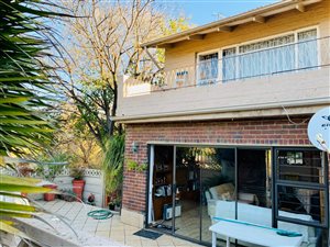 2 Bed Duplex in Fairmount