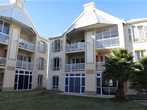 2 Bed Apartment in Marina Martinique